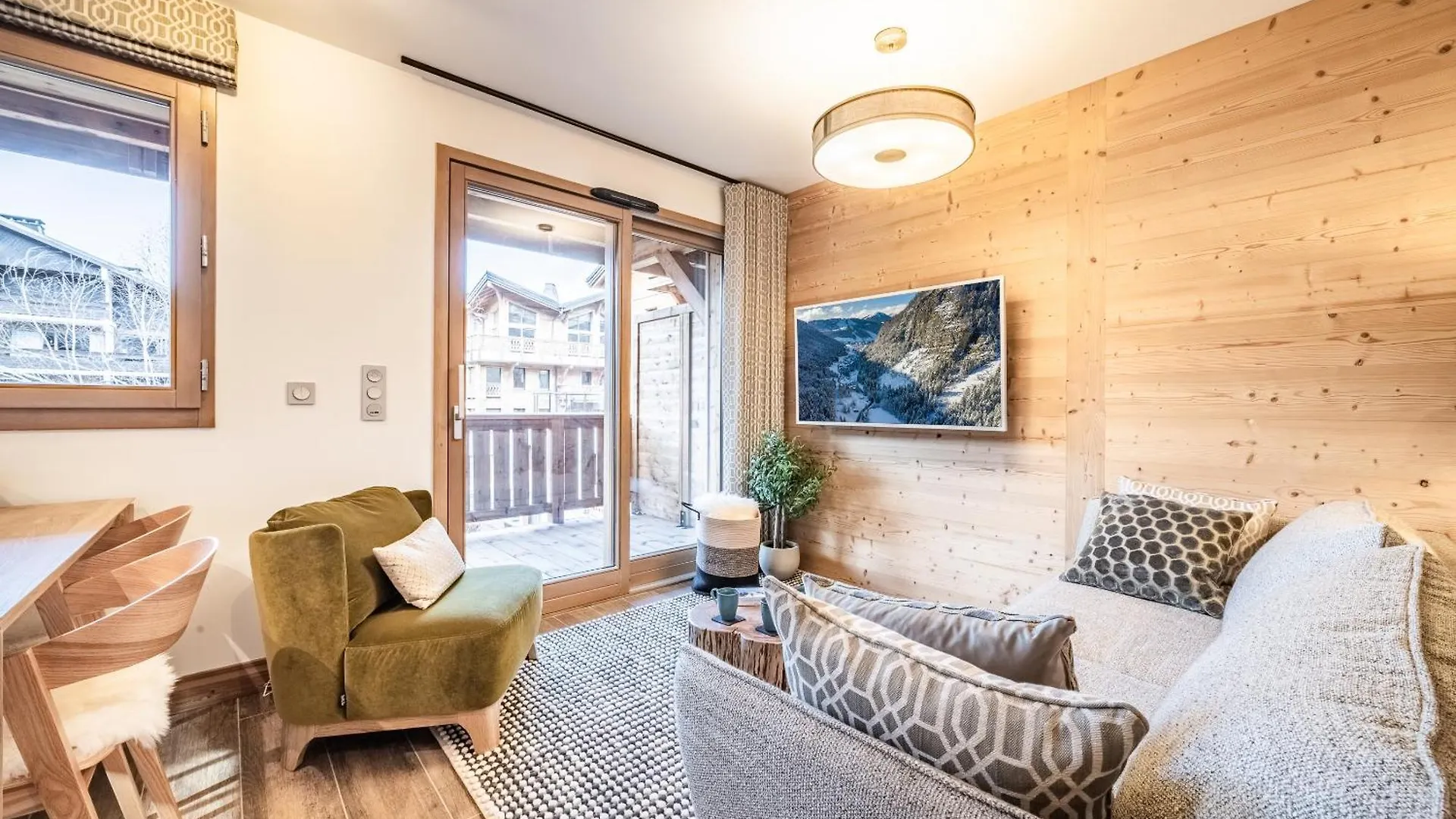 Apartment Altum, Morzine - By Emerald Stay