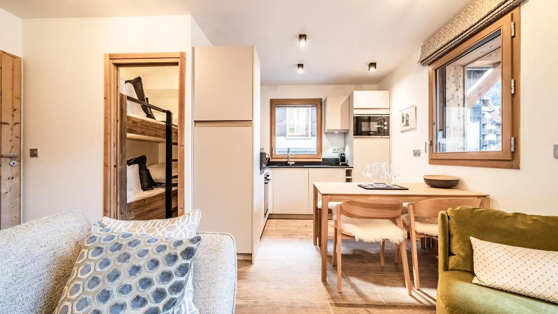 Apartment Altum, Morzine - By Emerald Stay